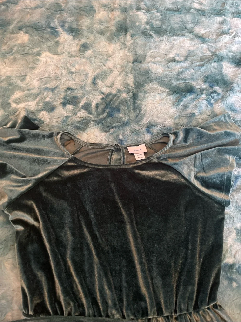 Old navy velvet dress